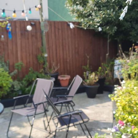 Private Double Room In Cardiff Exteriör bild
